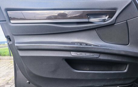 BMW 7 серия, 2010 год, 1 499 000 рублей, 11 фотография