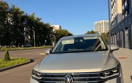 Volkswagen Tiguan II, 2023 год, 3 199 999 рублей, 1 фотография