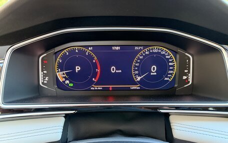 Volkswagen Tiguan II, 2023 год, 3 199 999 рублей, 6 фотография