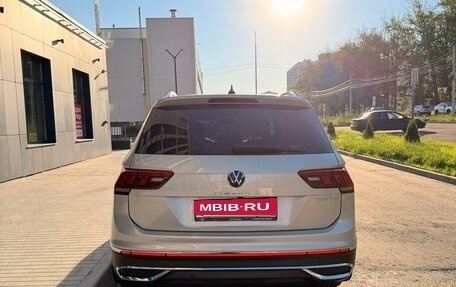 Volkswagen Tiguan II, 2023 год, 3 199 999 рублей, 4 фотография