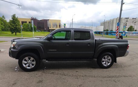 Toyota Tacoma III, 2012 год, 3 900 000 рублей, 4 фотография