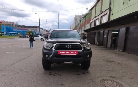 Toyota Tacoma III, 2012 год, 3 900 000 рублей, 6 фотография
