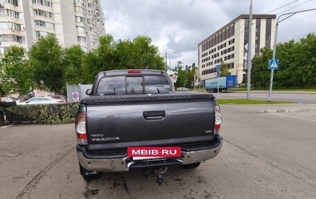 Toyota Tacoma III, 2012 год, 3 900 000 рублей, 3 фотография