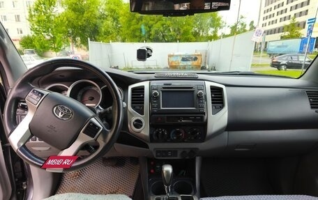 Toyota Tacoma III, 2012 год, 3 900 000 рублей, 16 фотография
