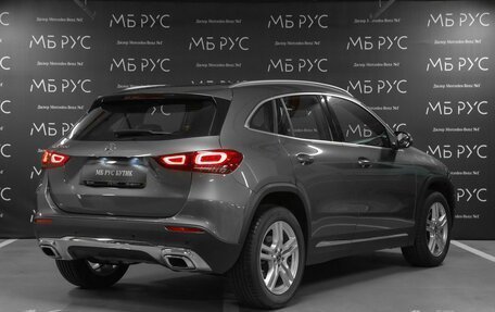 Mercedes-Benz GLA, 2022 год, 3 500 000 рублей, 3 фотография