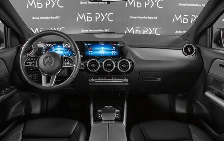 Mercedes-Benz GLA, 2022 год, 3 500 000 рублей, 12 фотография