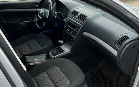 Skoda Octavia, 2012 год, 695 000 рублей, 14 фотография