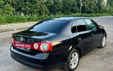 Volkswagen Jetta VI, 2009 год, 525 000 рублей, 4 фотография