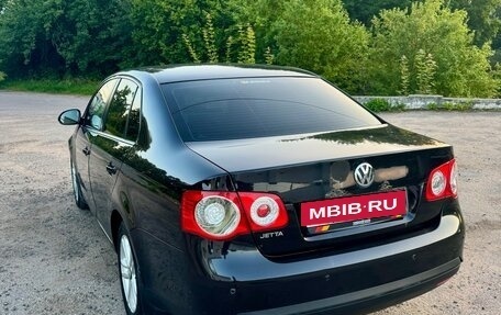 Volkswagen Jetta VI, 2009 год, 525 000 рублей, 3 фотография