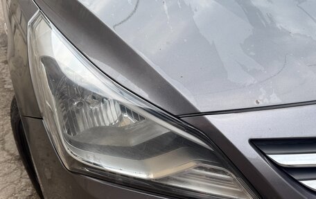 Hyundai Solaris II рестайлинг, 2015 год, 900 000 рублей, 19 фотография
