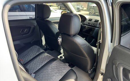 Skoda Fabia II, 2013 год, 850 000 рублей, 7 фотография