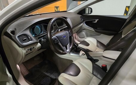 Volvo V40 Cross Country I, 2013 год, 1 275 000 рублей, 7 фотография