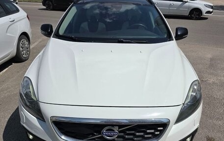 Volvo V40 Cross Country I, 2013 год, 1 275 000 рублей, 3 фотография