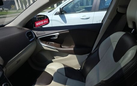 Volvo V40 Cross Country I, 2013 год, 1 275 000 рублей, 8 фотография