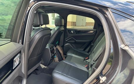 Porsche Cayenne III, 2023 год, 11 150 000 рублей, 12 фотография