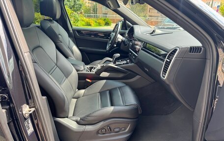 Porsche Cayenne III, 2023 год, 11 150 000 рублей, 14 фотография