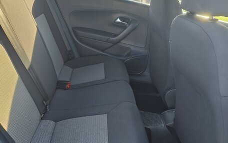 Volkswagen Polo VI (EU Market), 2012 год, 420 000 рублей, 16 фотография