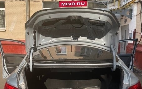 Hyundai Solaris II рестайлинг, 2011 год, 400 000 рублей, 7 фотография