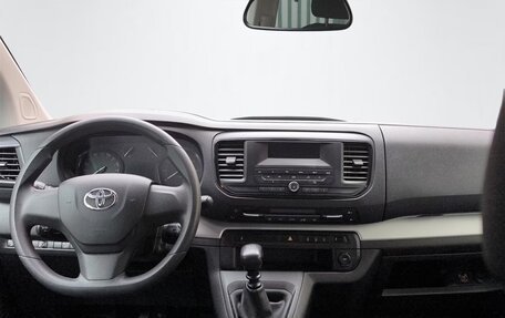Toyota ProAce II, 2022 год, 2 790 000 рублей, 6 фотография