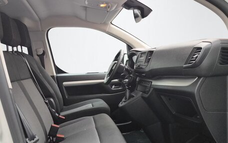 Toyota ProAce II, 2022 год, 2 790 000 рублей, 9 фотография