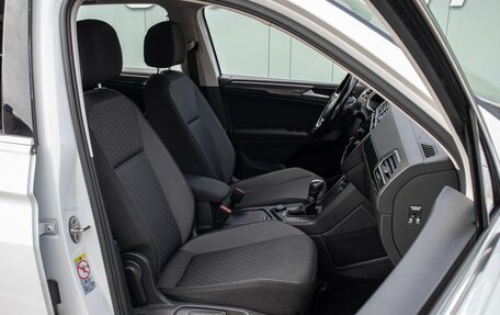 Volkswagen Tiguan II, 2017 год, 2 049 000 рублей, 8 фотография