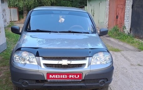 Chevrolet Niva I рестайлинг, 2014 год, 570 000 рублей, 1 фотография