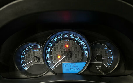 Toyota Corolla, 2013 год, 1 390 000 рублей, 10 фотография