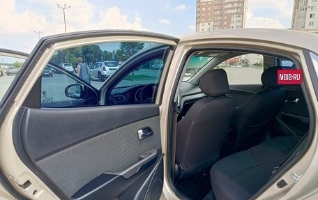 KIA Rio III рестайлинг, 2015 год, 890 000 рублей, 7 фотография