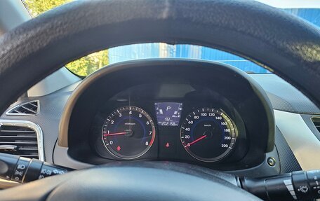 Hyundai Solaris II рестайлинг, 2012 год, 620 000 рублей, 14 фотография