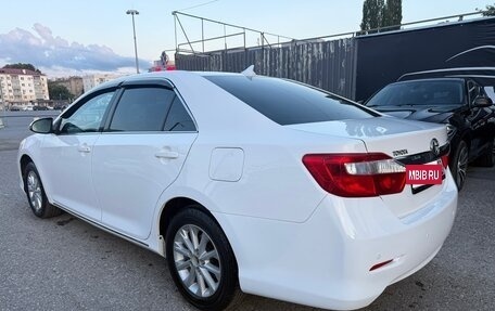 Toyota Camry, 2012 год, 1 357 000 рублей, 5 фотография