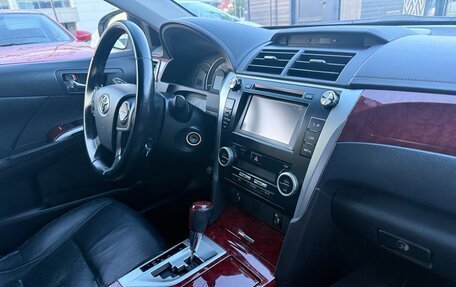 Toyota Camry, 2012 год, 1 357 000 рублей, 12 фотография