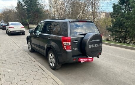 Suzuki Grand Vitara, 2011 год, 1 050 000 рублей, 2 фотография
