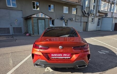 BMW 8 серия, 2022 год, 8 250 000 рублей, 3 фотография