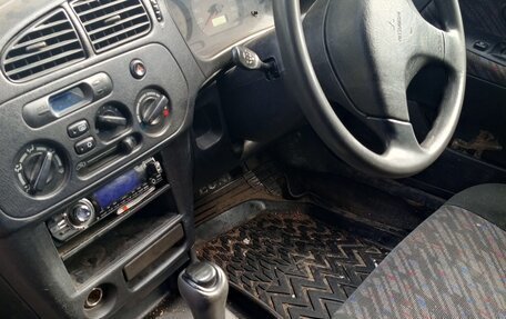 Mitsubishi Mirage VI рестайлинг, 1998 год, 90 000 рублей, 4 фотография