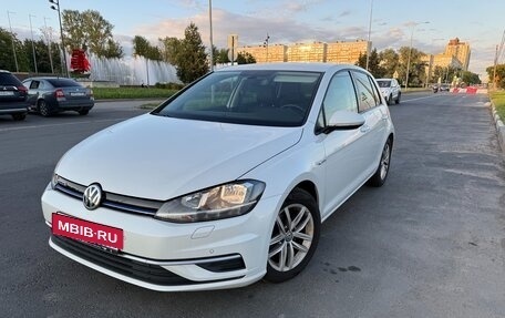 Volkswagen Golf VII, 2018 год, 2 500 000 рублей, 2 фотография