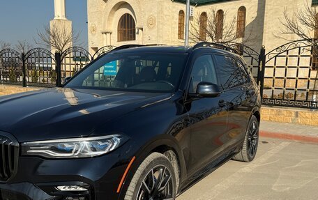 BMW X7, 2021 год, 7 000 000 рублей, 4 фотография