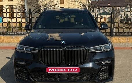 BMW X7, 2021 год, 7 000 000 рублей, 7 фотография