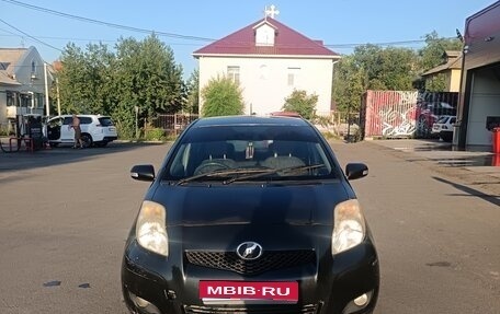 Toyota Vitz, 2010 год, 350 000 рублей, 1 фотография