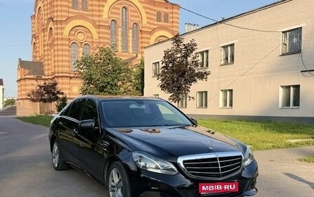 Mercedes-Benz E-Класс, 2013 год, 1 390 000 рублей, 1 фотография