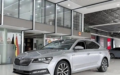 Skoda Superb III рестайлинг, 2022 год, 2 130 000 рублей, 1 фотография