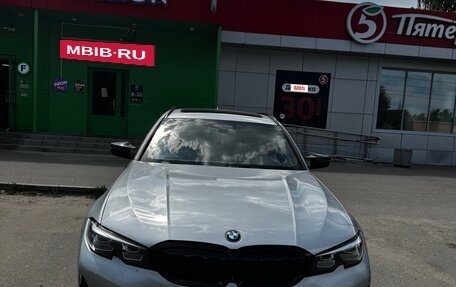 BMW 3 серия, 2019 год, 2 425 000 рублей, 1 фотография