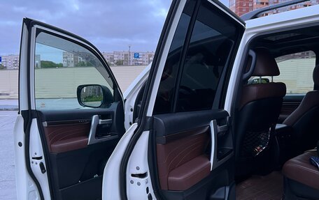 Toyota Land Cruiser 200, 2018 год, 7 400 000 рублей, 19 фотография