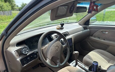 Toyota Camry, 2001 год, 550 000 рублей, 2 фотография