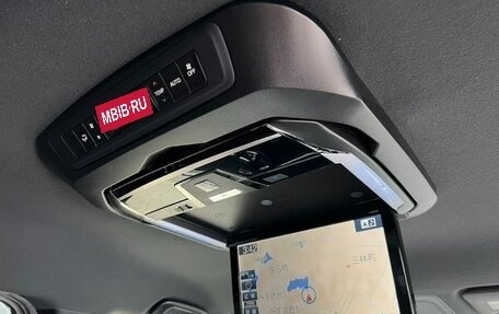 Toyota Voxy III, 2016 год, 1 690 000 рублей, 14 фотография