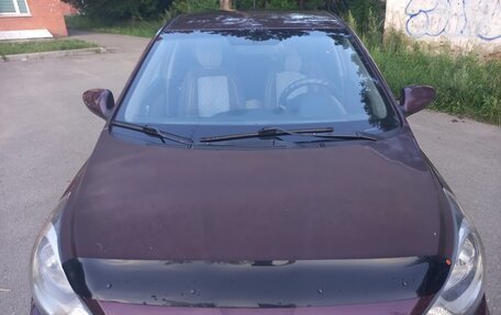 Hyundai Solaris II рестайлинг, 2012 год, 690 000 рублей, 4 фотография