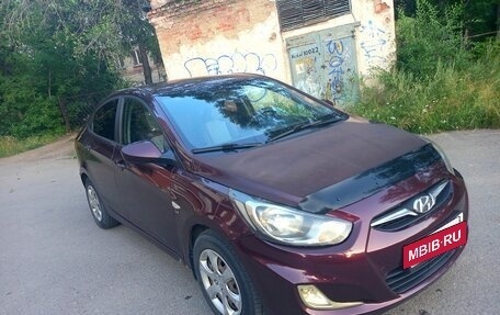 Hyundai Solaris II рестайлинг, 2012 год, 690 000 рублей, 5 фотография