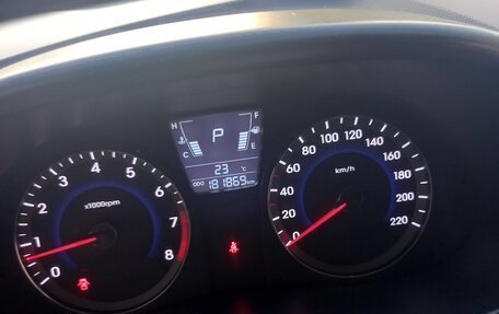 Hyundai Solaris II рестайлинг, 2012 год, 690 000 рублей, 13 фотография