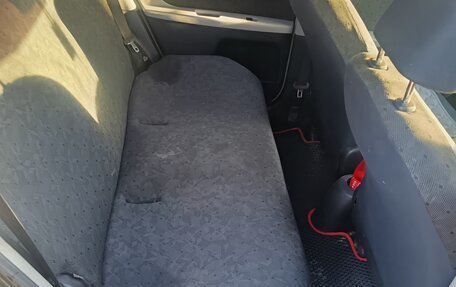 Toyota Vitz, 2010 год, 350 000 рублей, 6 фотография