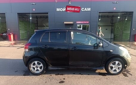 Toyota Vitz, 2010 год, 350 000 рублей, 2 фотография