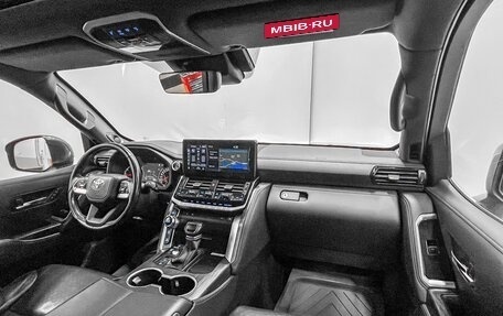 Toyota Land Cruiser, 2021 год, 9 490 000 рублей, 16 фотография